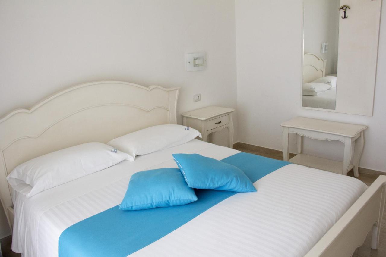 B&B Imperial Exclusive Rooms & Breakfast ปอร์โตเชซาเรโอ ภายนอก รูปภาพ